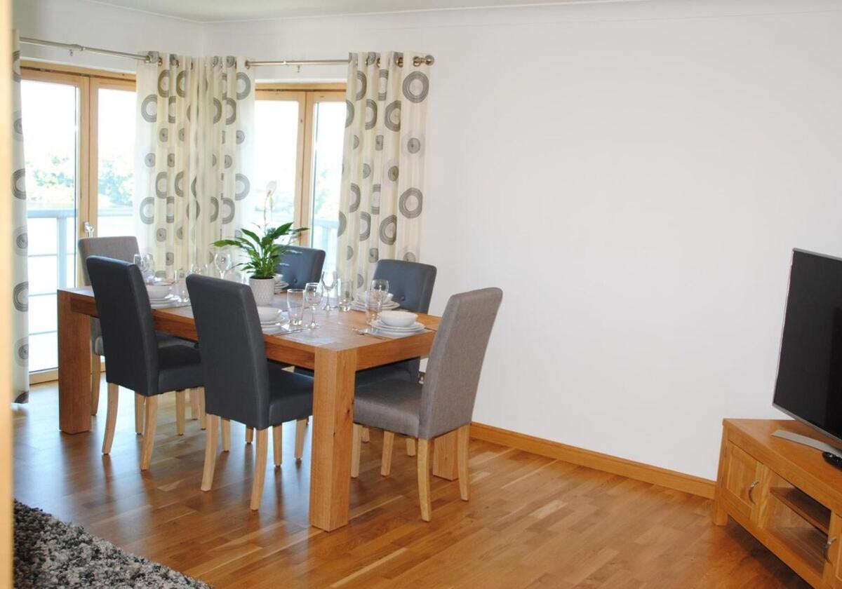 Executive 3 Bed Apartment Абердин Экстерьер фото